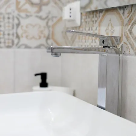 Casa Pontecorvo 05 아파트 나폴리